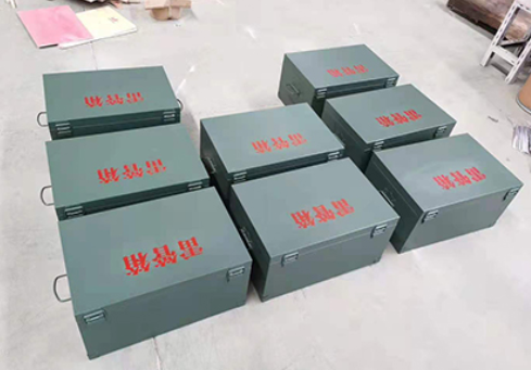 南开乡炸药箱和雷管箱一般是怎么存放的？