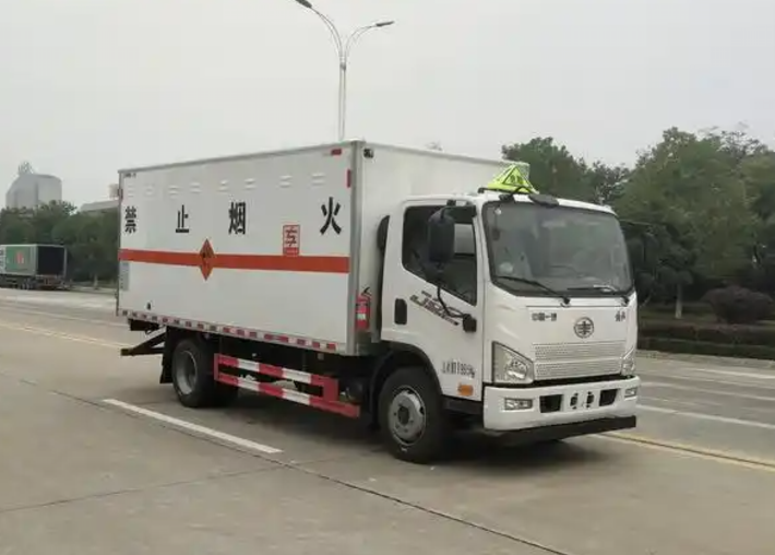 南开乡爆破器材运输车可以上高速吗？